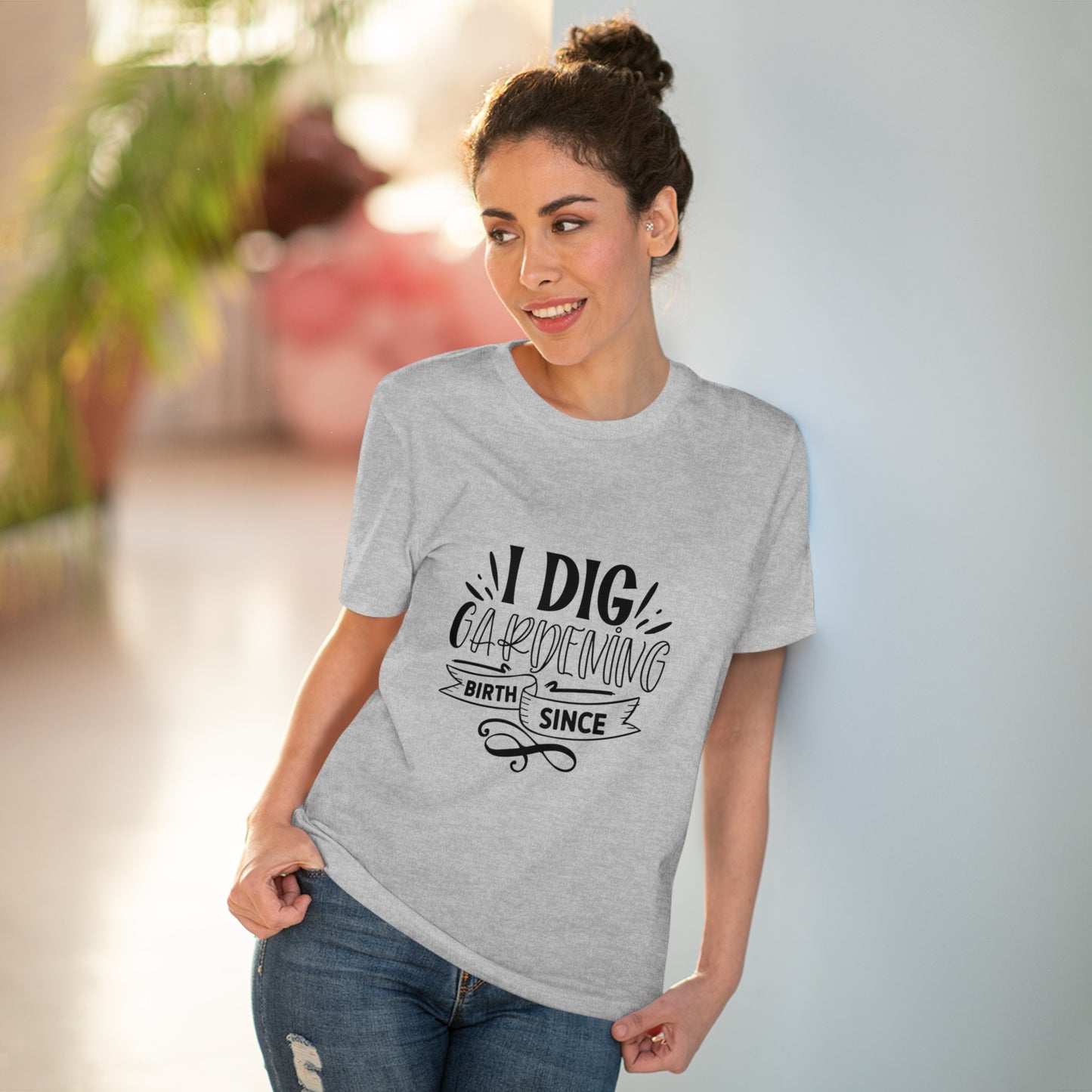 "I dig gardening"- T-Shirt