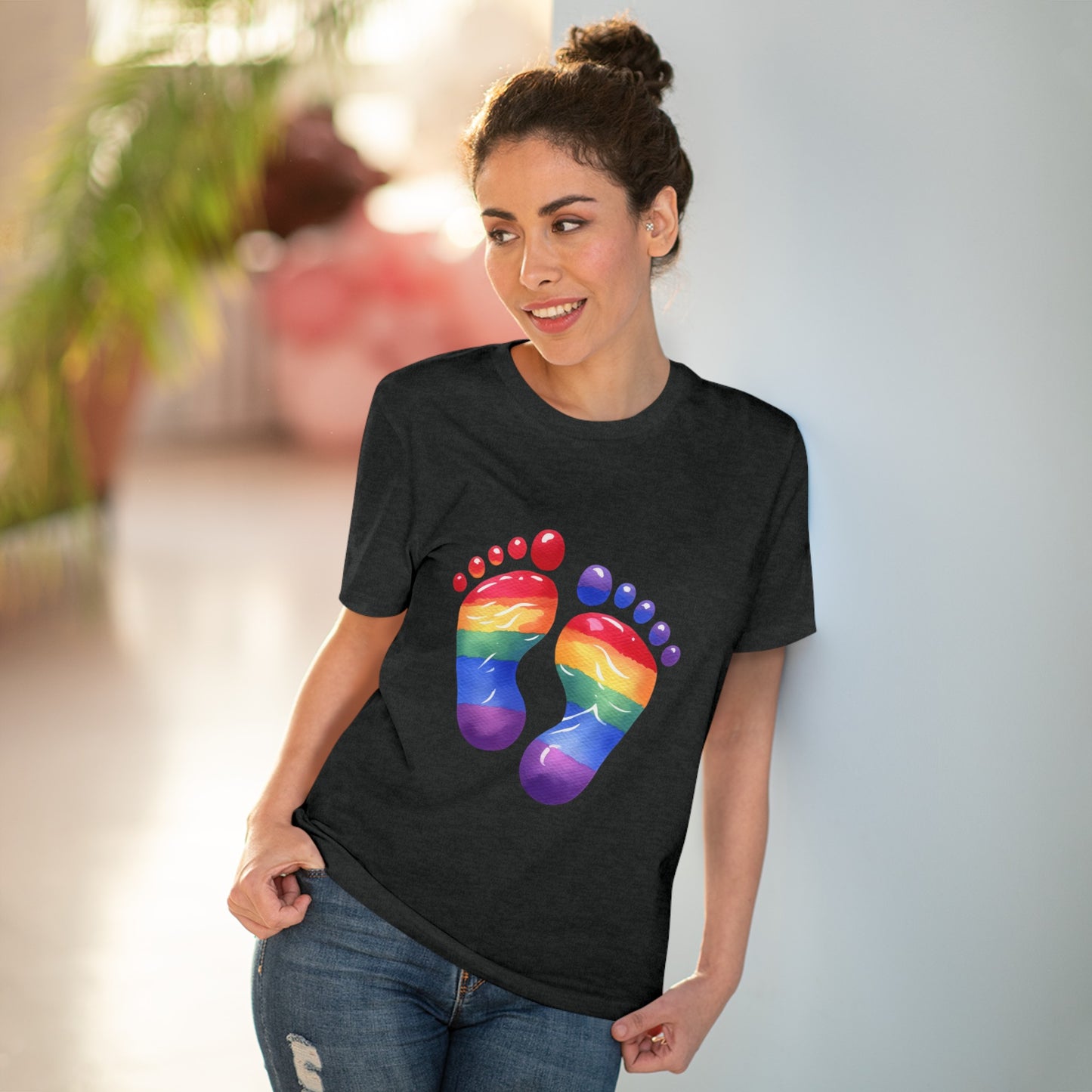 "Pride Love Tee"- T-Shirt