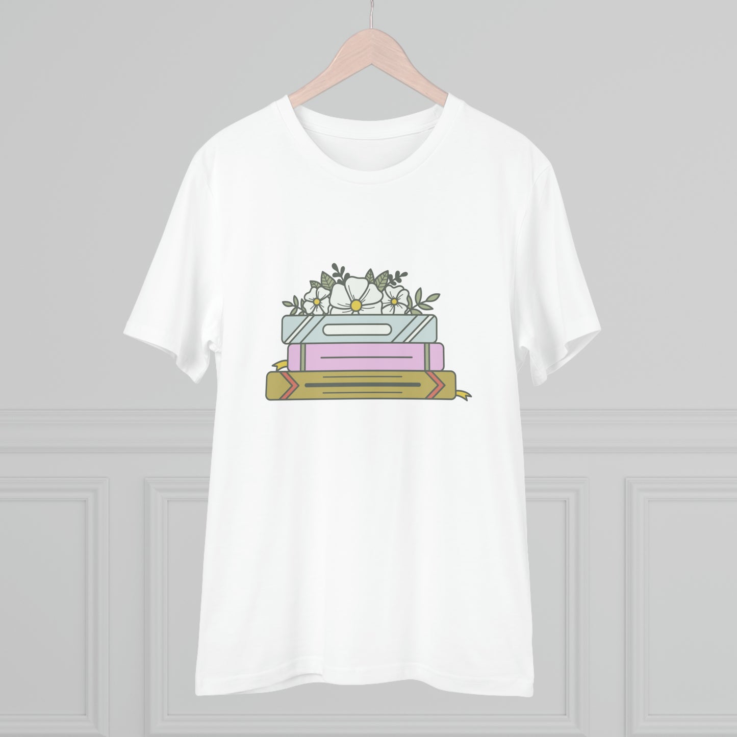 "Bookworm Bliss: Cozy Tee for Literature Lover" - T-Shirt