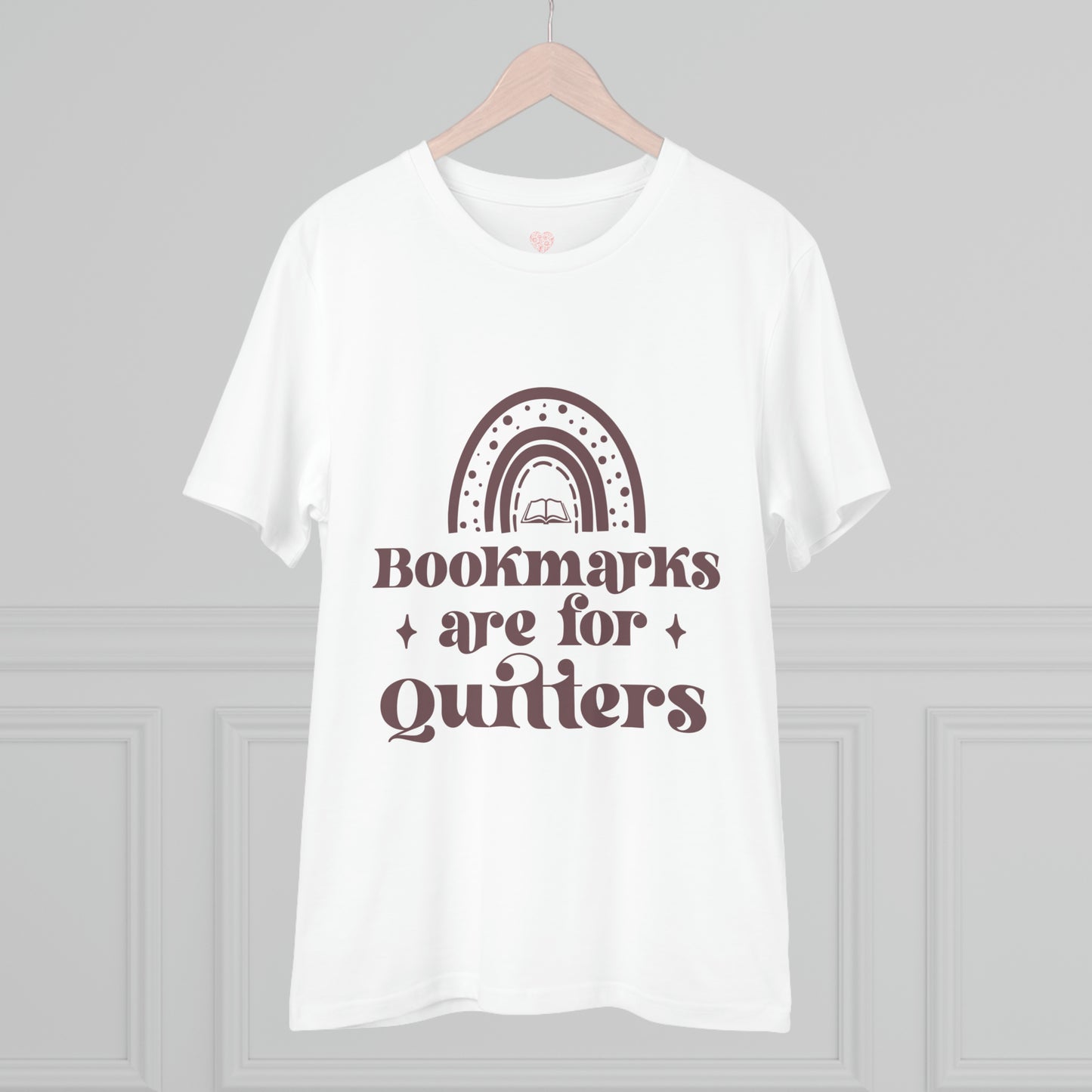 "Bookmarks are for Quitters" - Literary Lover - T-Shirt