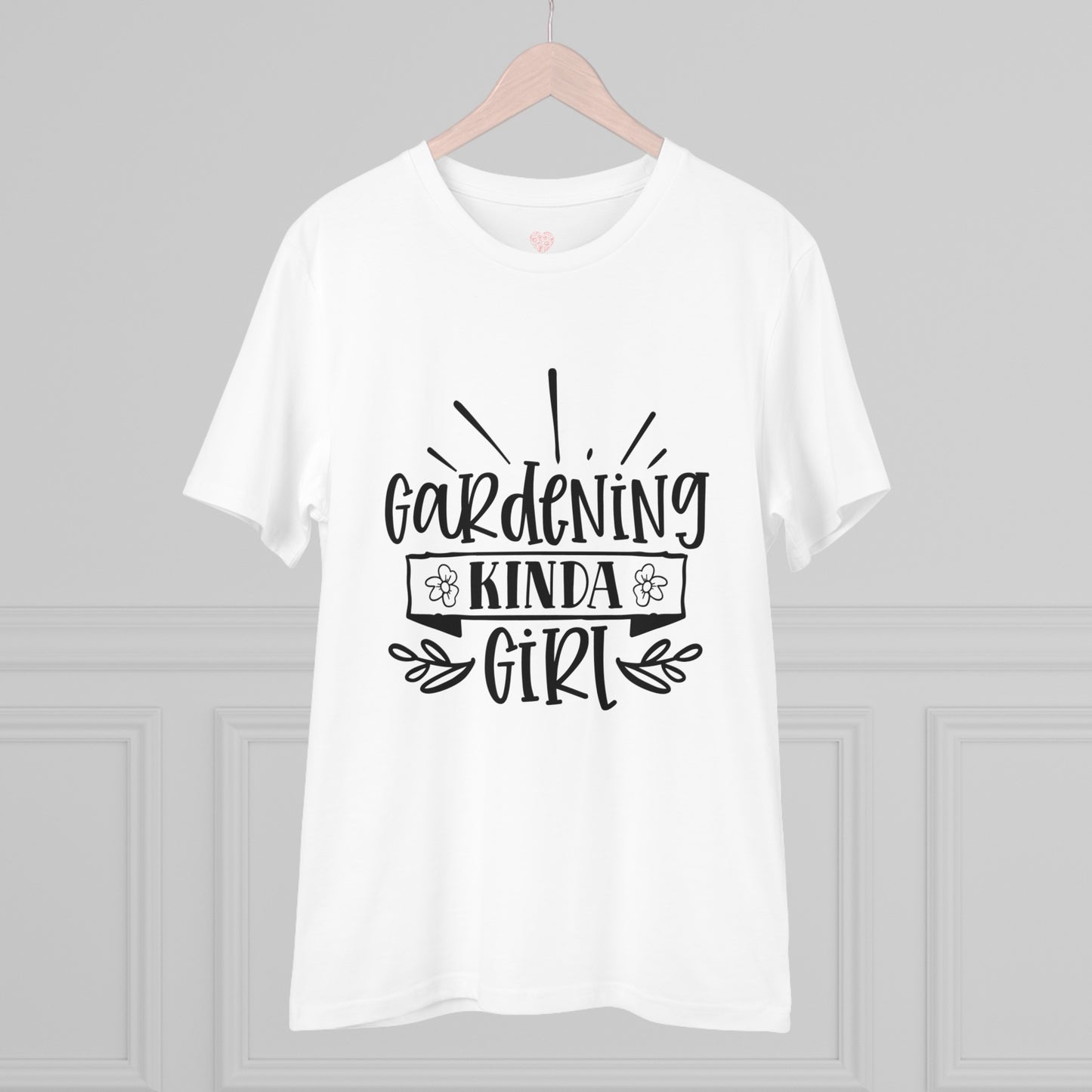 "Gardening Kinda Girl"- T-Shirt