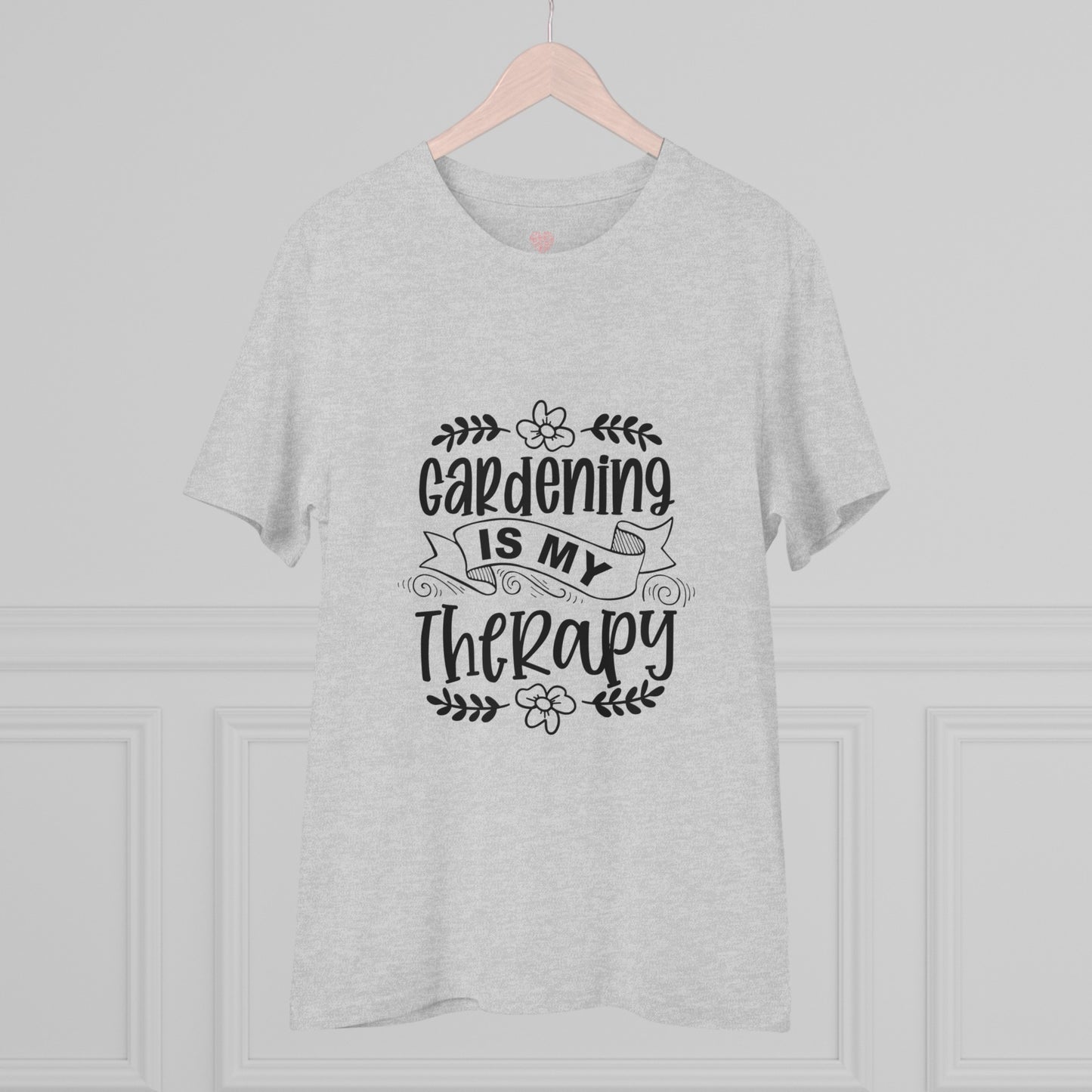 "Gardening is my therapy" - T-Shirt